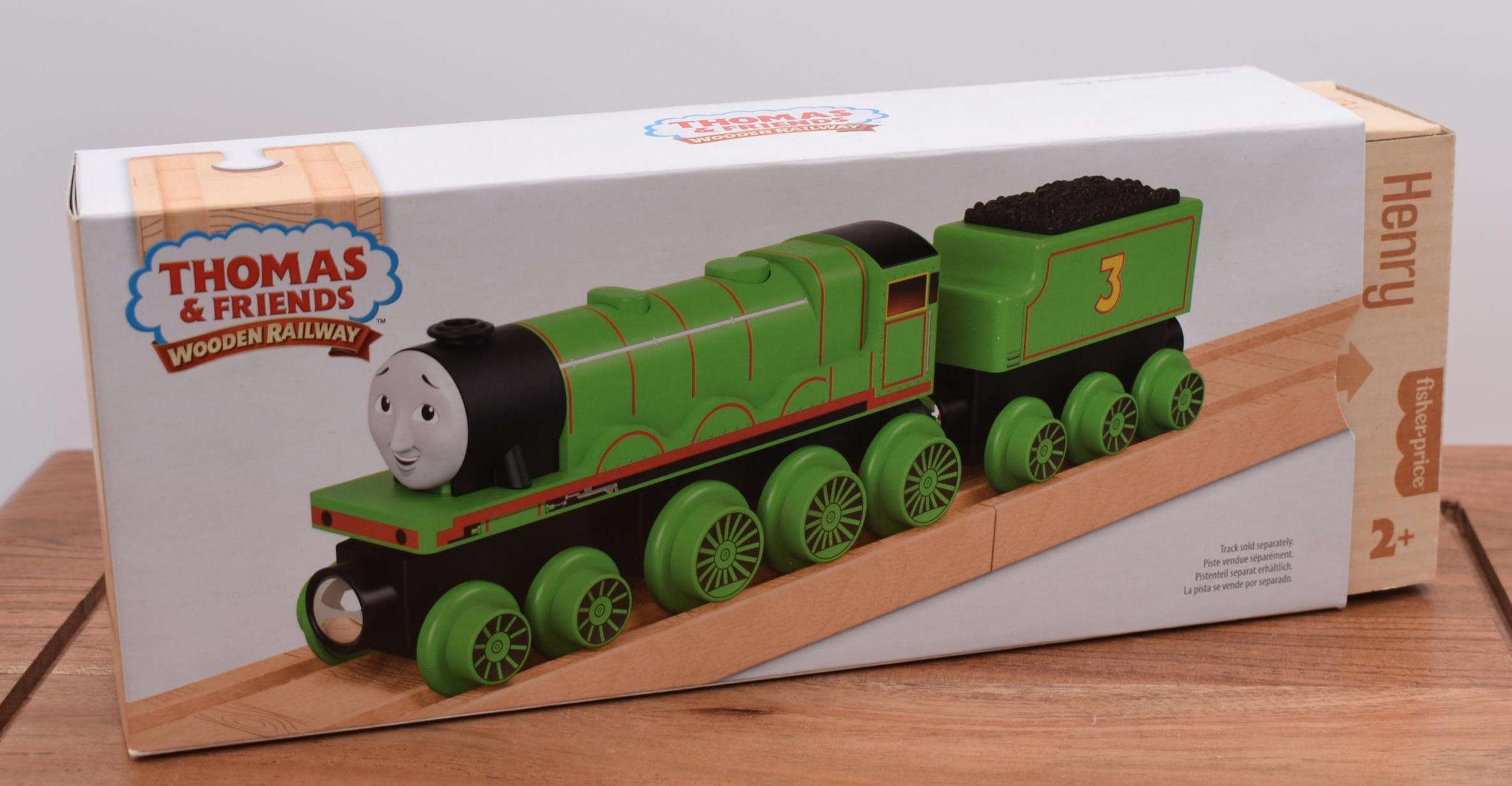 トーマスと仲間たちの木製レールシリーズの列車を選ぼう！レベッカ