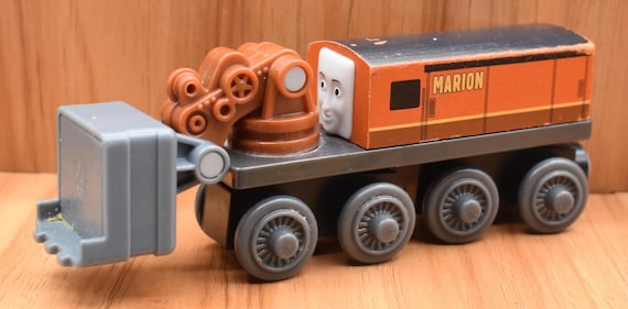 レトロ木製トーマスと仲間たち トーマスと仲間たちの木製レールシリーズの列車、ジャック、ブッチ