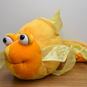 Fantail Goldfish Webkinz Ganz HM218 Unused Code Sealed Stuffed Animal Plush New
