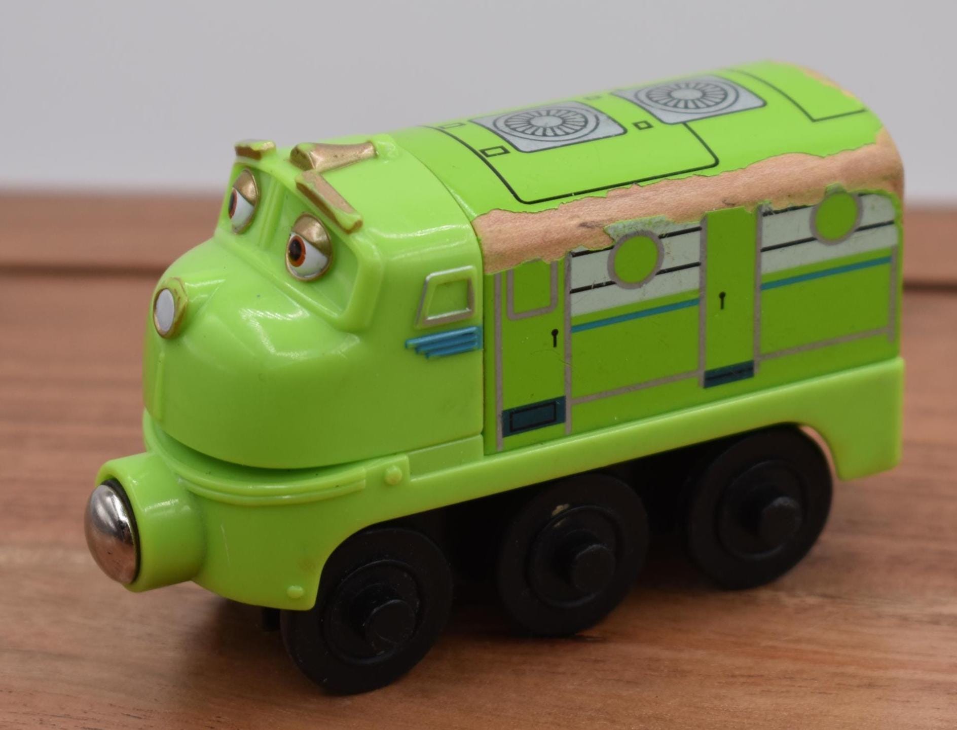 チャギントン木製鉄道の列車（緑色塗装）ウィルソン、キャリー、ホッジ