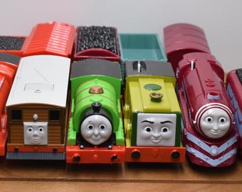 You Choose Thomas Friends Motorized Trackmaster Toby and Percy Motorized Tender Scruff James Caitlin and Tenders Battery Operated
