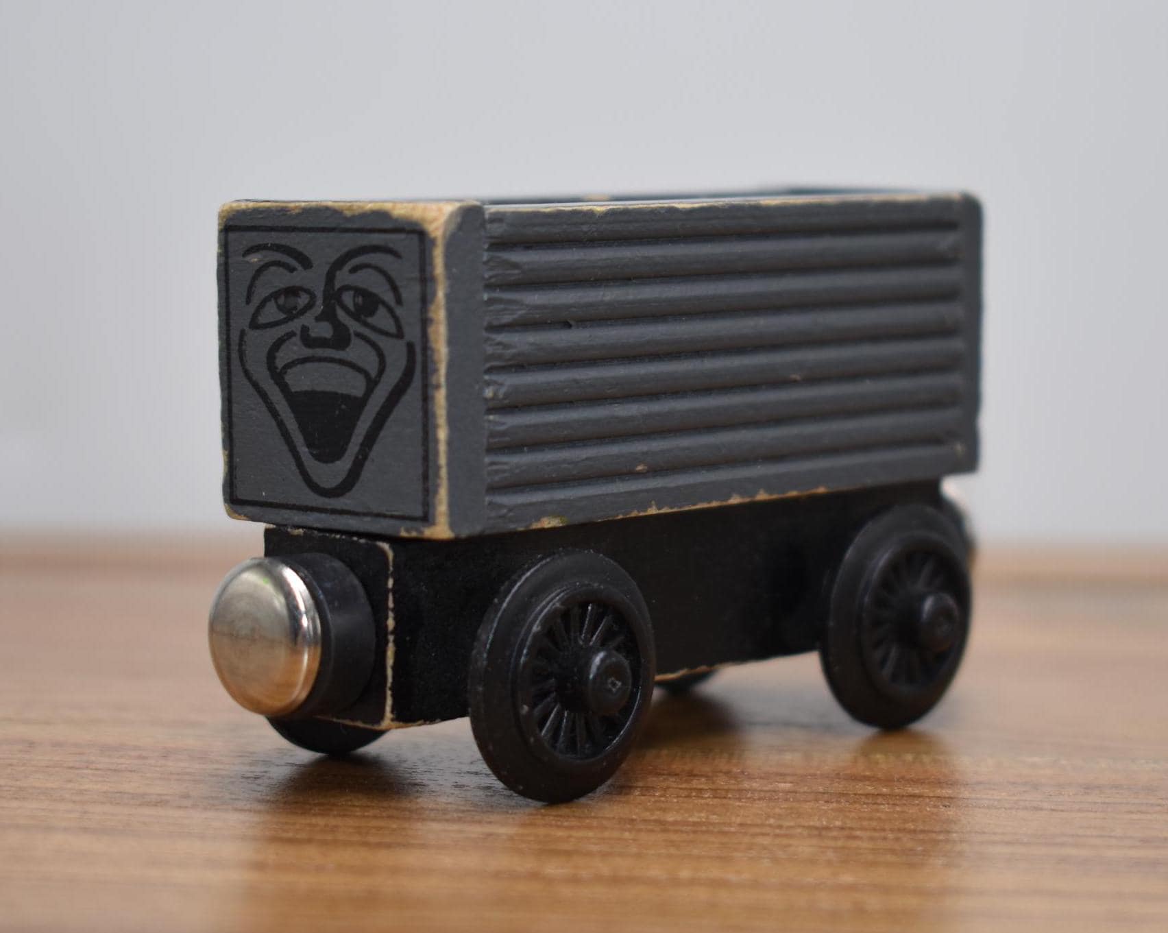 きかんしゃトーマス 木製レールウェイ グレー トラブルサムトラック きかんしゃトーマス 木製レールウェイ グレー トラブルサムトラック