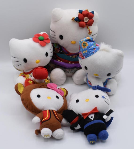 Vintage Hello Kitty Plush 1976 - 2000 Sanrio Co. Japanese Kimono