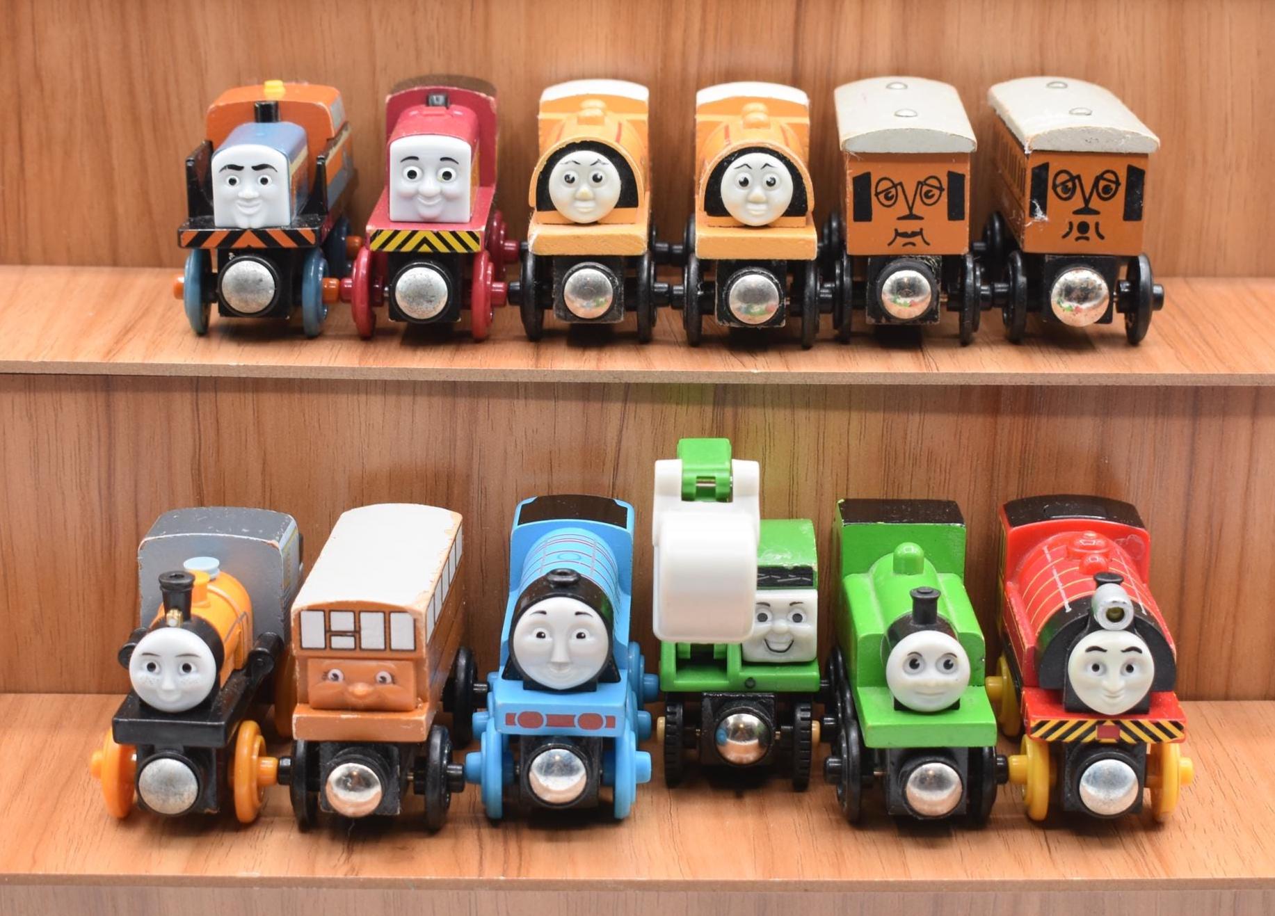 トーマス木製レールウェイ、ベン、ビル、アニー、クララベル、デン