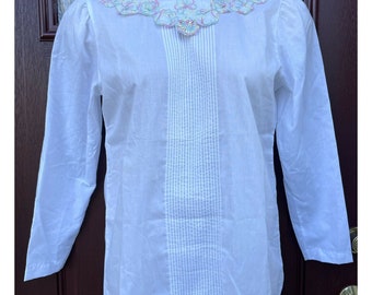 Vtg Bedford Fair Blouse Pastel Flower Collar Embroidery Secretary 80s Modest