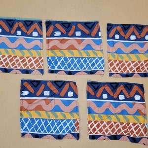 Vintage cloth napkins | cute multi-colored pattern | fine linen | set of 5 | retro kitchen table | graphic pattern 1960s