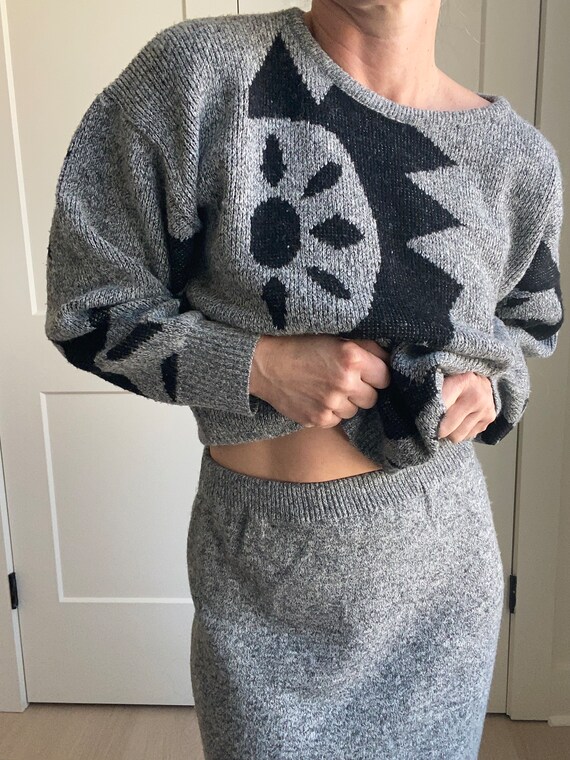 Awesome Gray and Black Two Piece - image 3