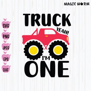 Può includere: Un grafico di camion mostro nero e rosso con il testo "Truck Yeah! I'm One".