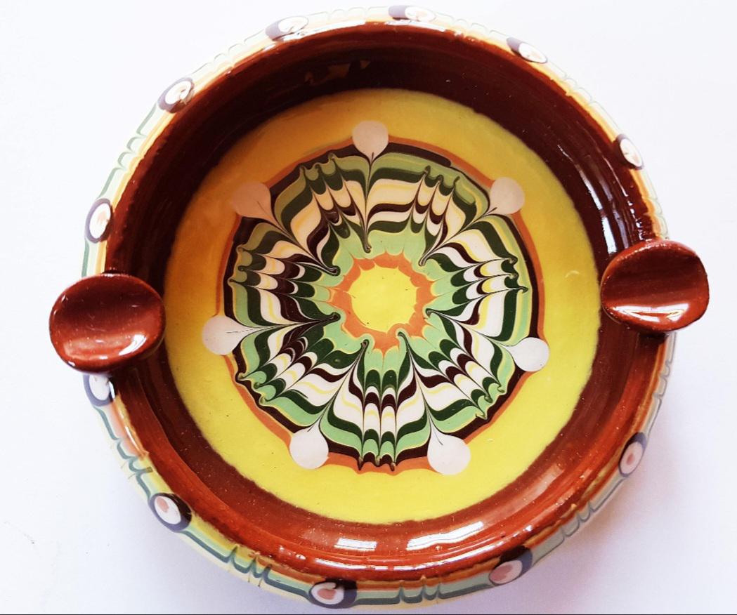 ashtray, antique ashtray, vintage ashtray, round ashtray, boho ashtray, clay ashtray, cigarette ashtray,enamel ashtray