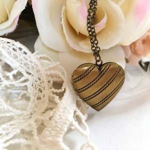Vintage Halskette, Medaillon Halskette Foto Anhänger Antik Silber Gold Andenken Bild Braut Schmuck persönliches Geschenk für Mutter Tochter Schwester