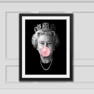 Queen Elizabeth II Print Blowing A Bubblegum Art,Eclectic Wall Art,Alter Art Print,God Save The Queen,Platinum Jubilee Art,Urban Art,British