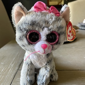 Ty 6 inch Beanie Boo “Kiki” the Cat