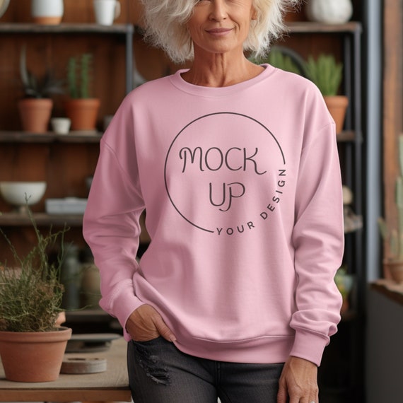 Gildan 18000 Mockup, Light Pink Sweatshirt Mockup, Gildan Sweatshirt  Mockup, Model Mockup, Lifestyle Mockup, 18000 Mockup Pink -  Canada