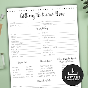 Puede incluir: Un cuestionario imprimible para conocerte mejor con secciones para información personal, favoritos, preguntas de sí o no, esto o aquello, y dónde gastar tarjetas de regalo. El cuestionario está diseñado para una fiesta o reunión.