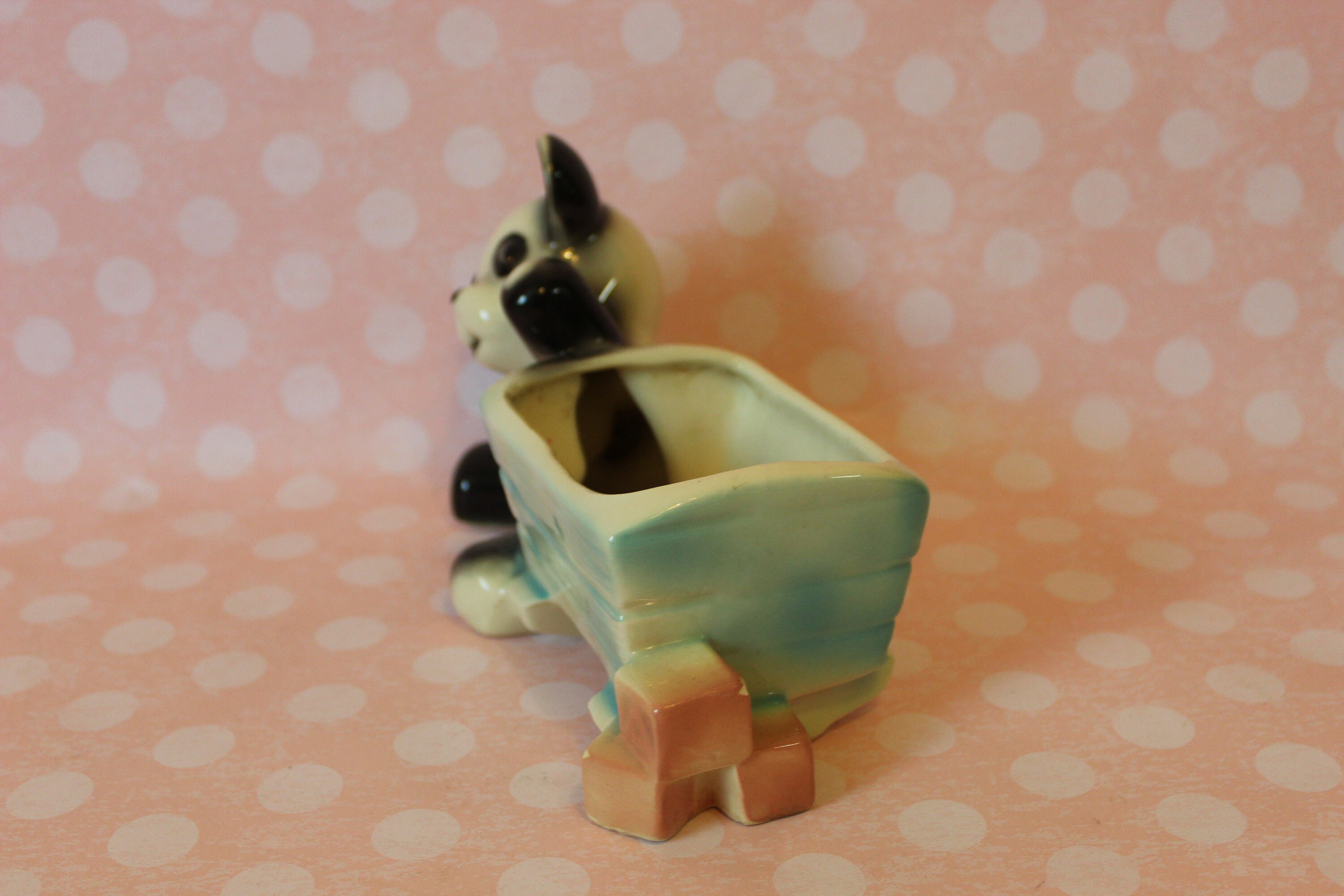 イギリスアンティーク・パンダベア イギリス ヴィンテージ ぬいぐるみ テディベア お座りスタイルのパンダ