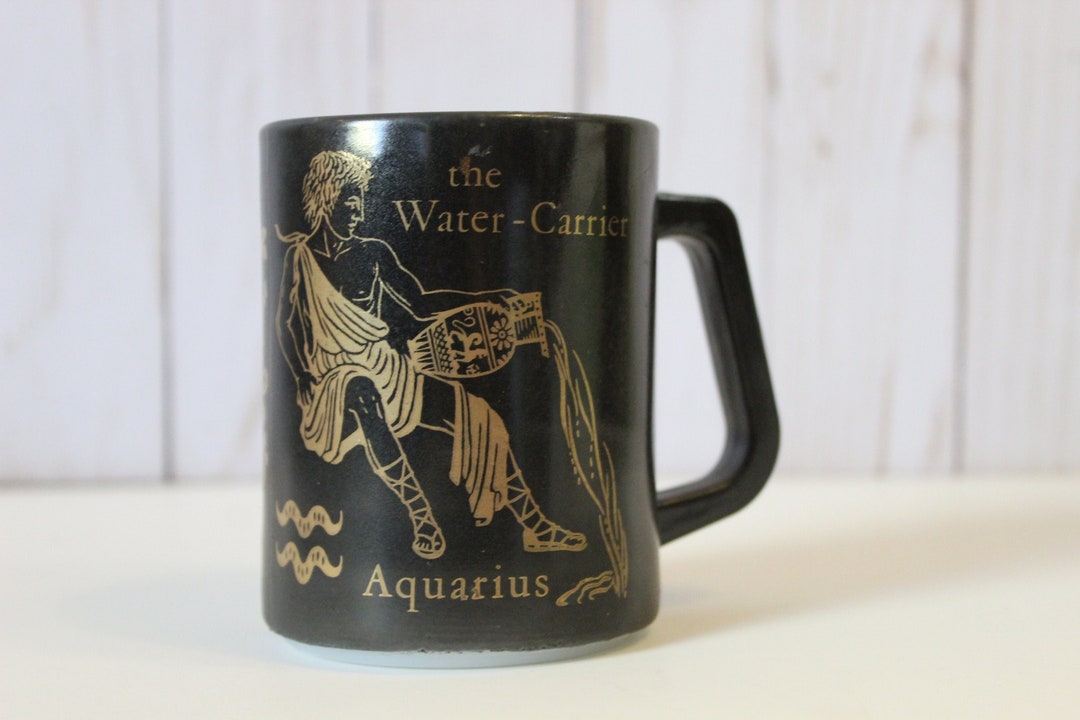 Vintage 1960s 60s AQUARIUS Zodiac Horoscope Black Gold Coffee Mug