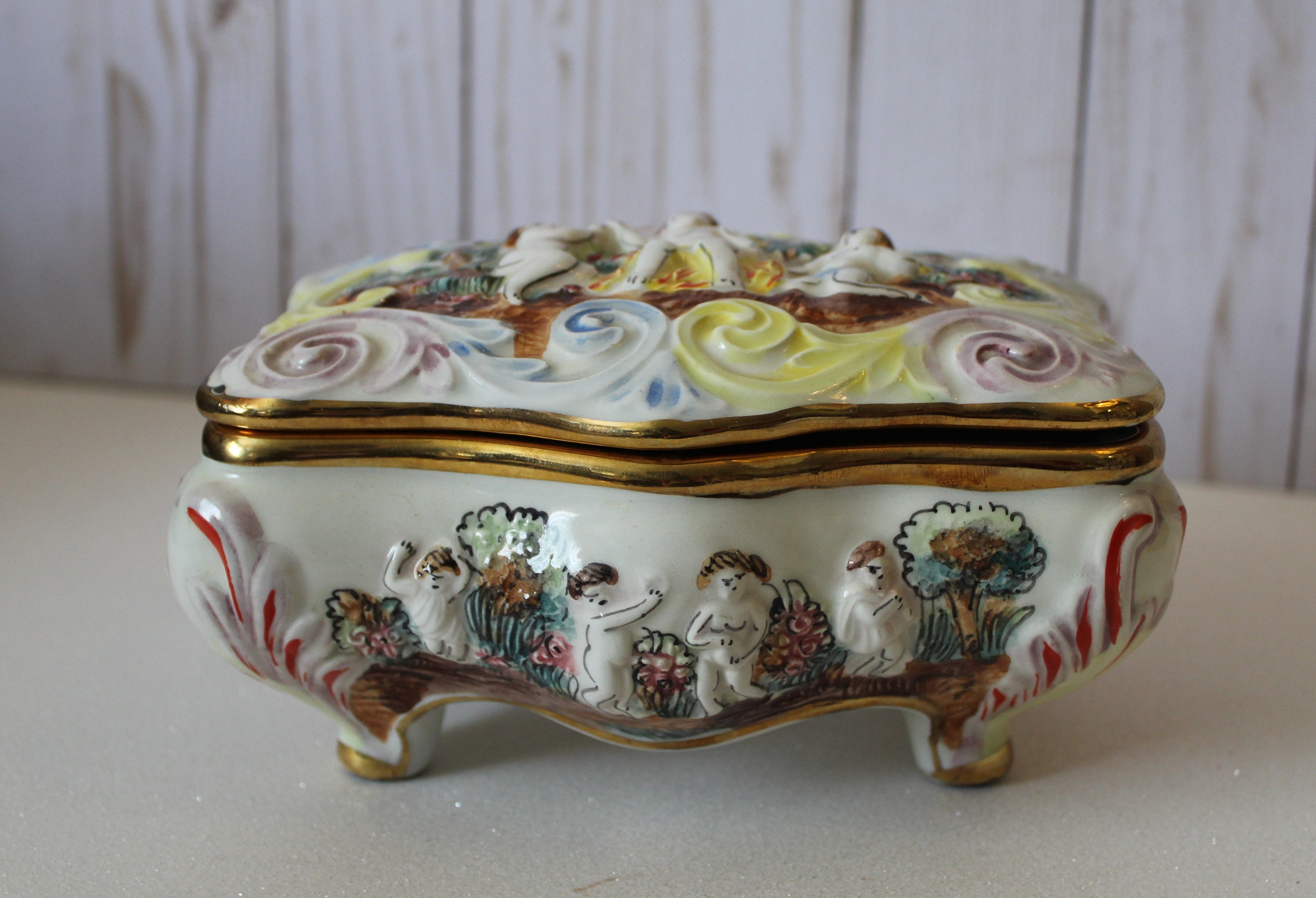R capodimonte - Etsy 日本