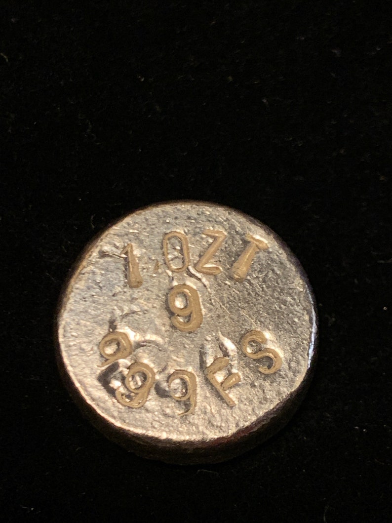 1 ozt 999 Fine Silver \u201cViking Button\u201d #9 in the Series.