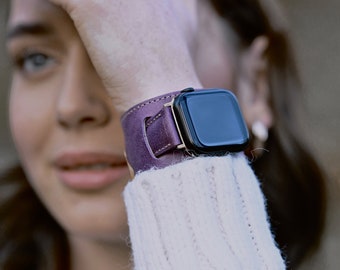 Apple Watch Cuff Band Women Purple 40mm 44mm 38mm 42mm 41mm 45mm 49mm, Custom Personalized Leather Gift iWatch Strap, Series 8 7 6 5 4 3 2 1
