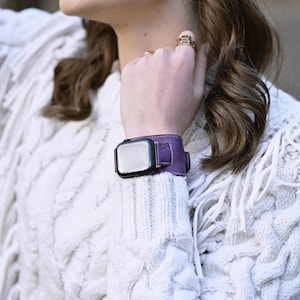 Bracelet Apple Watch en cuir personnalisé : Bracelet manchette pleine fleur