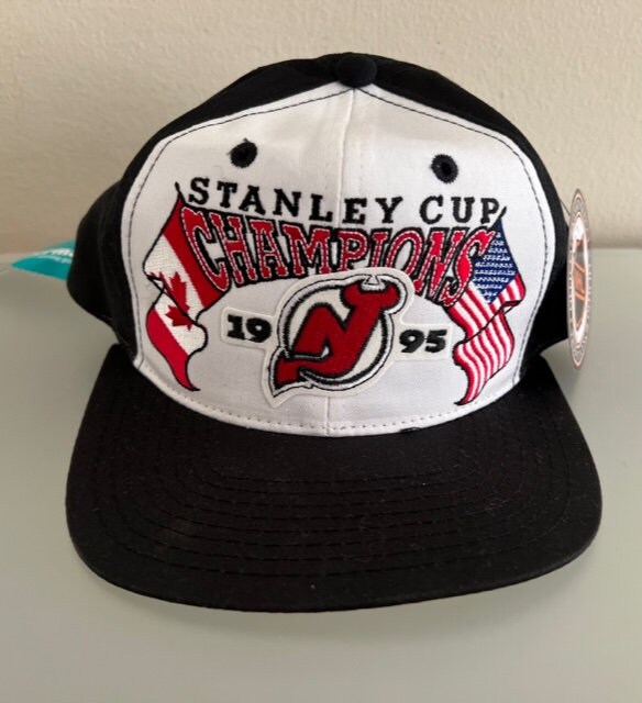 Mitchell & Ness New Jersey Devils Vintage Champs Snapback Hat