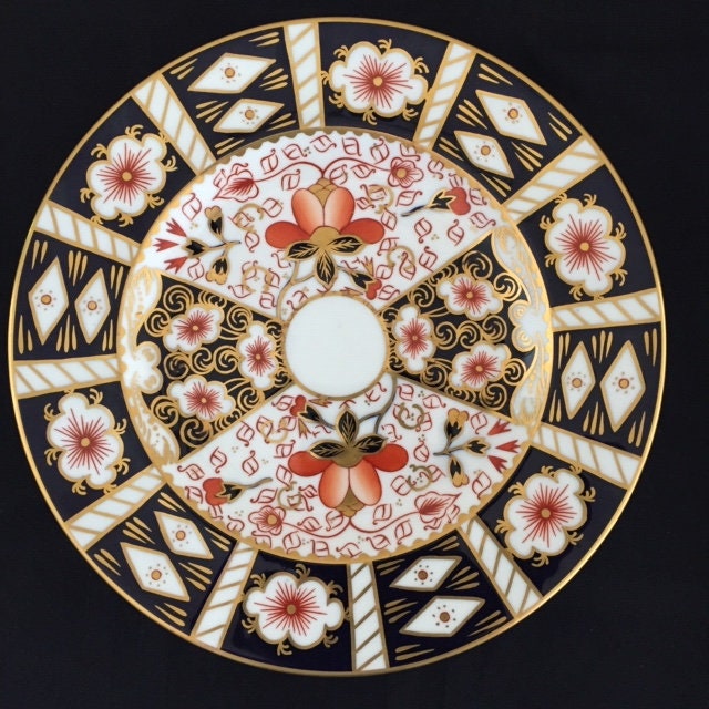 Royal Crown Derby Traditional Imari Pattern 2451 Set of 4