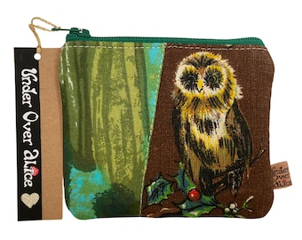 Tawny Owl Change Purse Bird Art Coin Pouch AirPods Eco-friendly Case Novelty Purse Retro Coin Purse Wallet Holly Berry Unique Gifts for Her