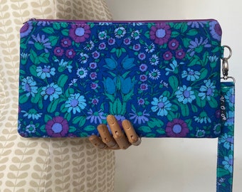 Vintage 70s Jonelle Retro Blue Clutch Bag 'Daisy Chain' Wristlet Clutch Purse Floral Daisies Evening Handbag Gift for her