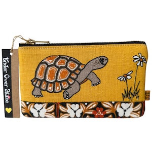 Bolsa de moedas tartaruga bolsa patchwork anos 70 tecido floral metálico preto dourado estampa paisley vegano único retrô ecológico acessório de viagem