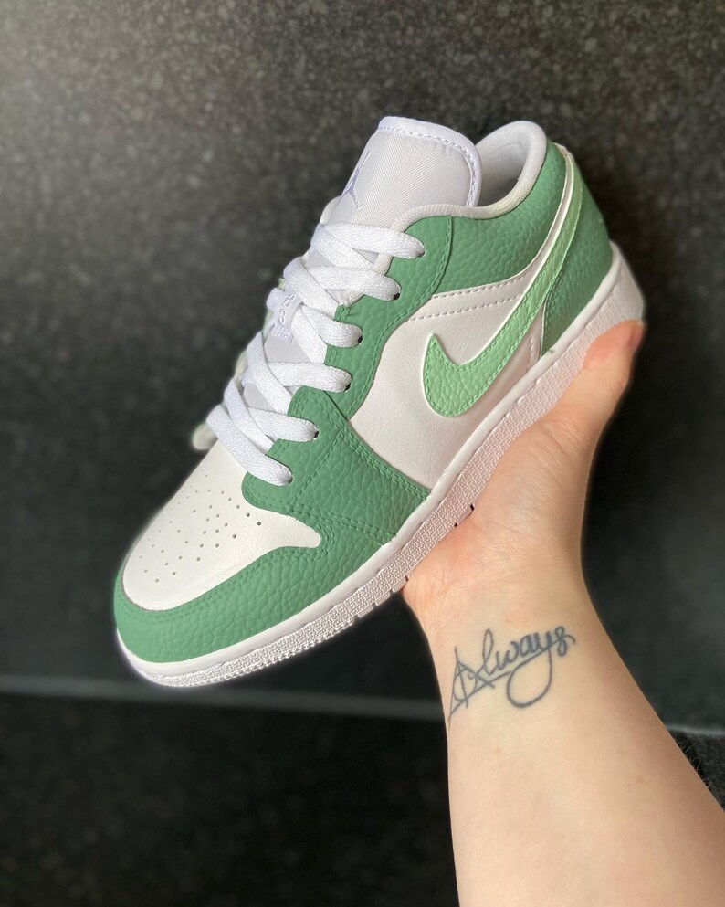 Jordan Brand Air Jordan 1 Sage XX THE 1, REIMAGINED - Ao1526-100 - SNS