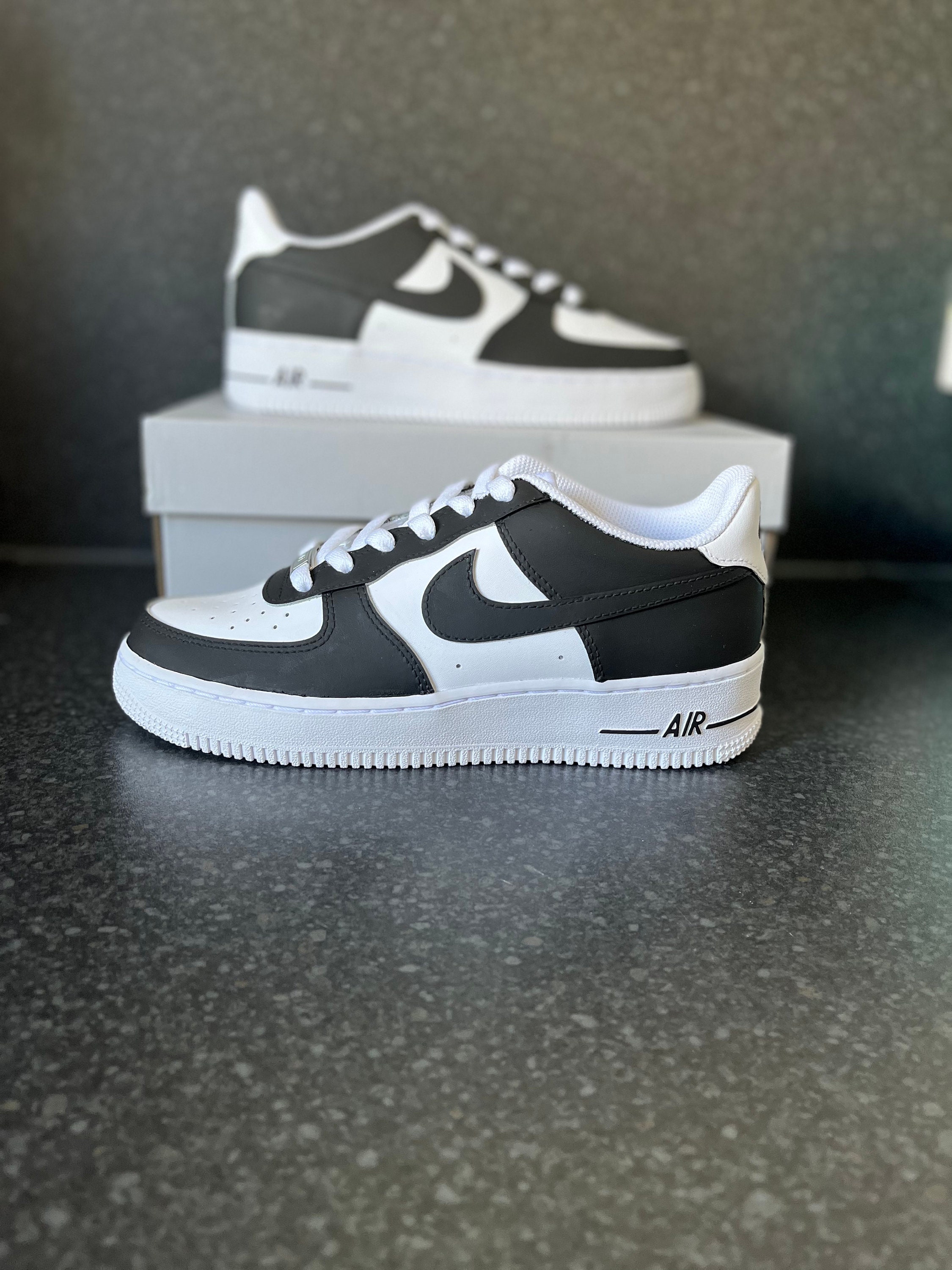 Black and White Custom Air Force 1 Sneakers 3 Y