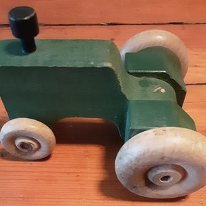 Vintage wood Green Tractor Toy Tractor Wooden toys Antique Toys Primitive Minimalist Farmhouse Tractors Collectable John Deere