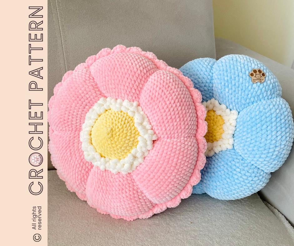 30 Flower Pillow Crochet Patterns for Cozy, Giftable Home Décor 31 Flower Pillow Crochet Pattern – DIY Cushion