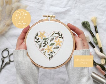 PDF embroidery pattern "Flower heart filled", 13 cm embroidery hoop