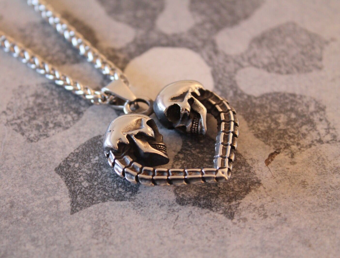 Skull Heart Necklace Gothic Jewelry Gothic Necklace Spooky Etsy