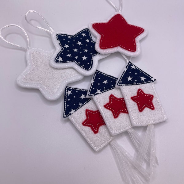 Mini Memorial Day Ornament Set // red white and blue ornaments