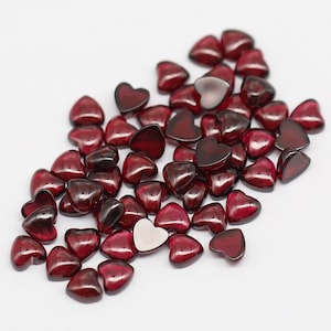 2pcs Red Garnet Heart Cabochon, January Birthstone, Loose Gemstone (4*4mm /5*5mm)