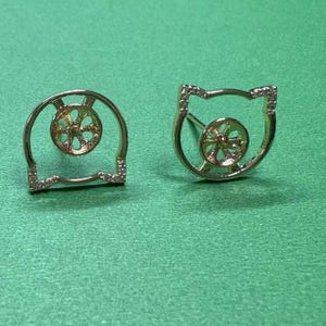 14K Gold Plated Cut Out Cat Head Earring Settings, Gold Tone Pet Earring Stud, Animals Ear Post with Cup and Peg for Half Drilled Pearl Bead
