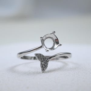 Infattningar i sterlingsilver med sjöjungfrusvans, silverrund ringhuvud, fyrklädd ringinfattning med klo, rund bezelring, justerbar ring