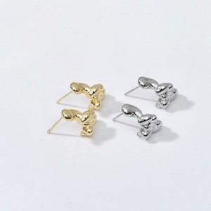 14K Gold Plated Copper Irregular Earring Setting, Ear Post with Closed Loop, Geometric Earring Stud, Baroque Ear Post, Spiral Ear Stud