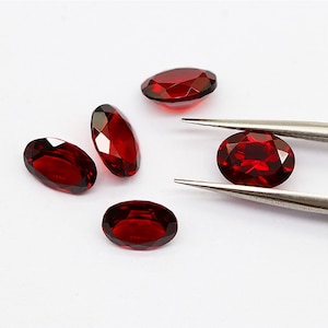 Natural Red Garnet Oval Cabochon, January Birthstone, Oval Cut Garnet Loose Stone, Faceted Garnet Gemstone for Jewelry Making 6*8mm
