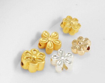 18k Gold Plated Five Petal Flower Bead, Flat Round Pattern Bead, Floral Bead, Double-sided Bead, Blooming Bead, Bracelet Bead, Spacer Bead