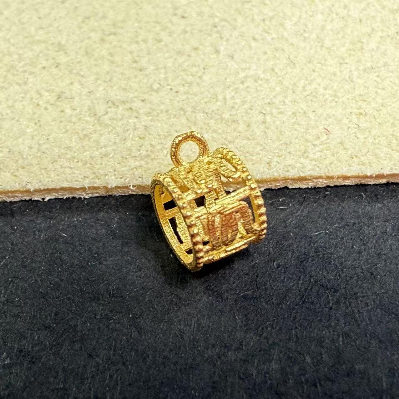 1 Stück 18K Massivgold OM Mantra Tube Perle mit Schlaufe, Solid Gold Ösen Perle, Mala Perle, Buddhismus Perlen, Pony Perle, religiöser Spacer für Armband