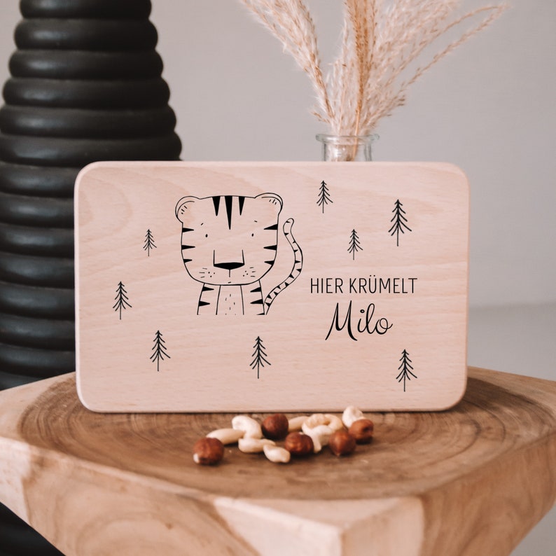 Misverstand insect Raad Ontbijtbord gepersonaliseerd houten board tijger baby cadeau - Etsy  Nederland