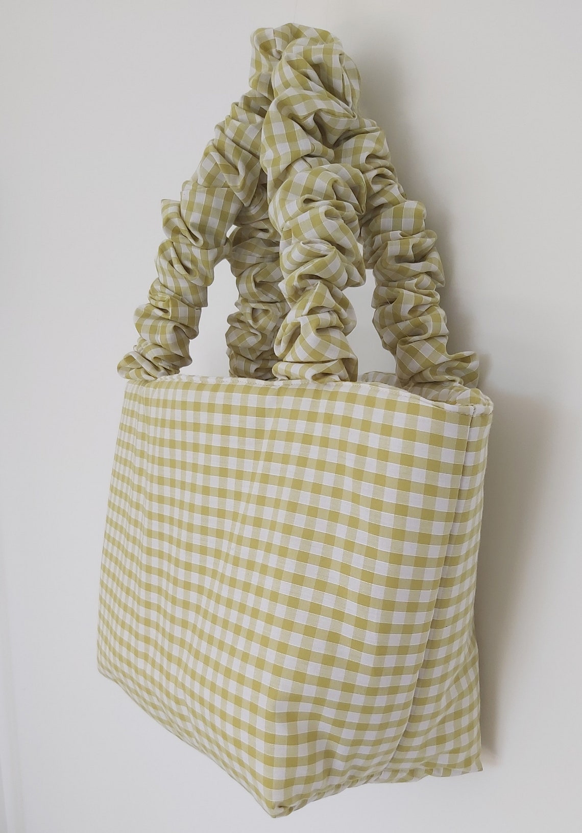 day soft puffy bag