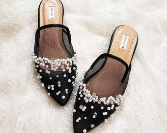 Mules formelles noires transparentes pour femme, mules brodées de tulle en maille, sandales ornées de perles, mules à talons bas à bout pointu. mule décontractée