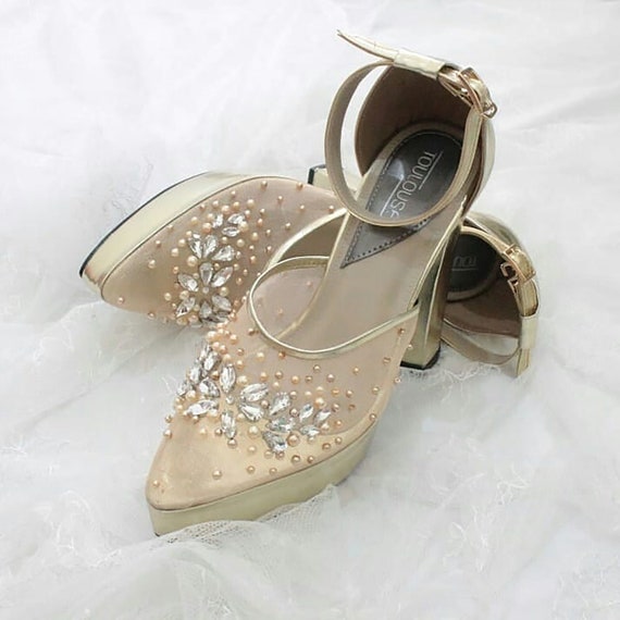 WUARI High Heels for Women Crystal Heels Ladies Elegant Ankle Strap Gold  Heels Ladies Stiletto Wedding Bridal Shoes (Color : Gold, Size : 37 EU) :  Buy Online at Best Price in