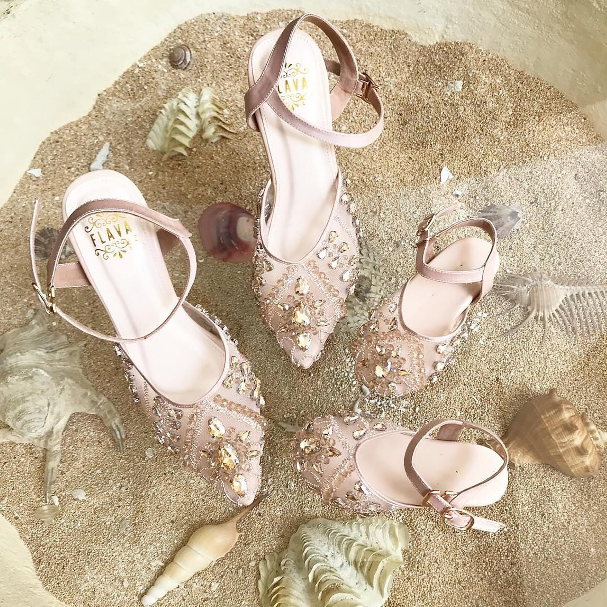 Gold Vintage Wedding Shoes Champagne Footwear Heel Sandals Kitten Heel Shoes  Australia Champagne, image size:2000x2000