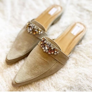 women formal olive green mules, classy low heels sandal, comfortable party sandal, simple elegant mule, pointed toe sandal, holiday sandals
