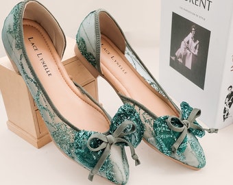 emerald green glitter flat shoe, classy formal slip on shoes, hunter green pointed toe flat, sparkly ribbon shoe, elegant wedding guest shoe